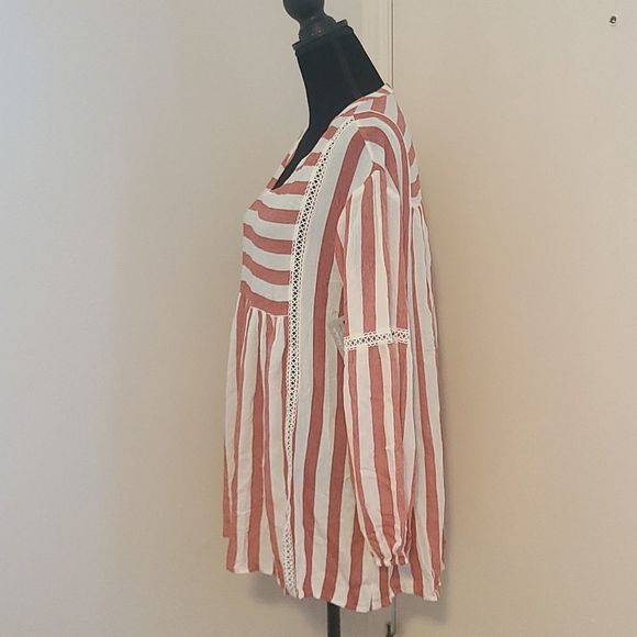 Jodifl Top - Picture 2 of 3